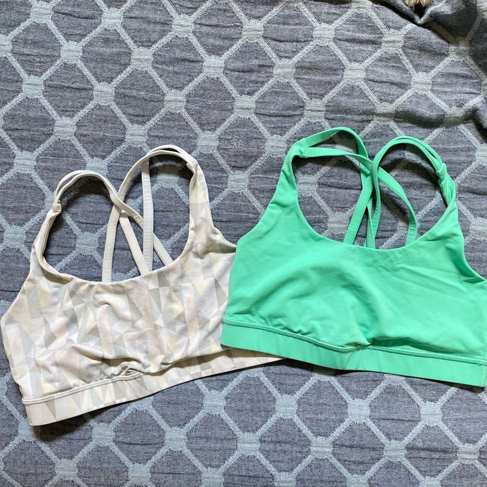 Lululemon sports bras 8 medium